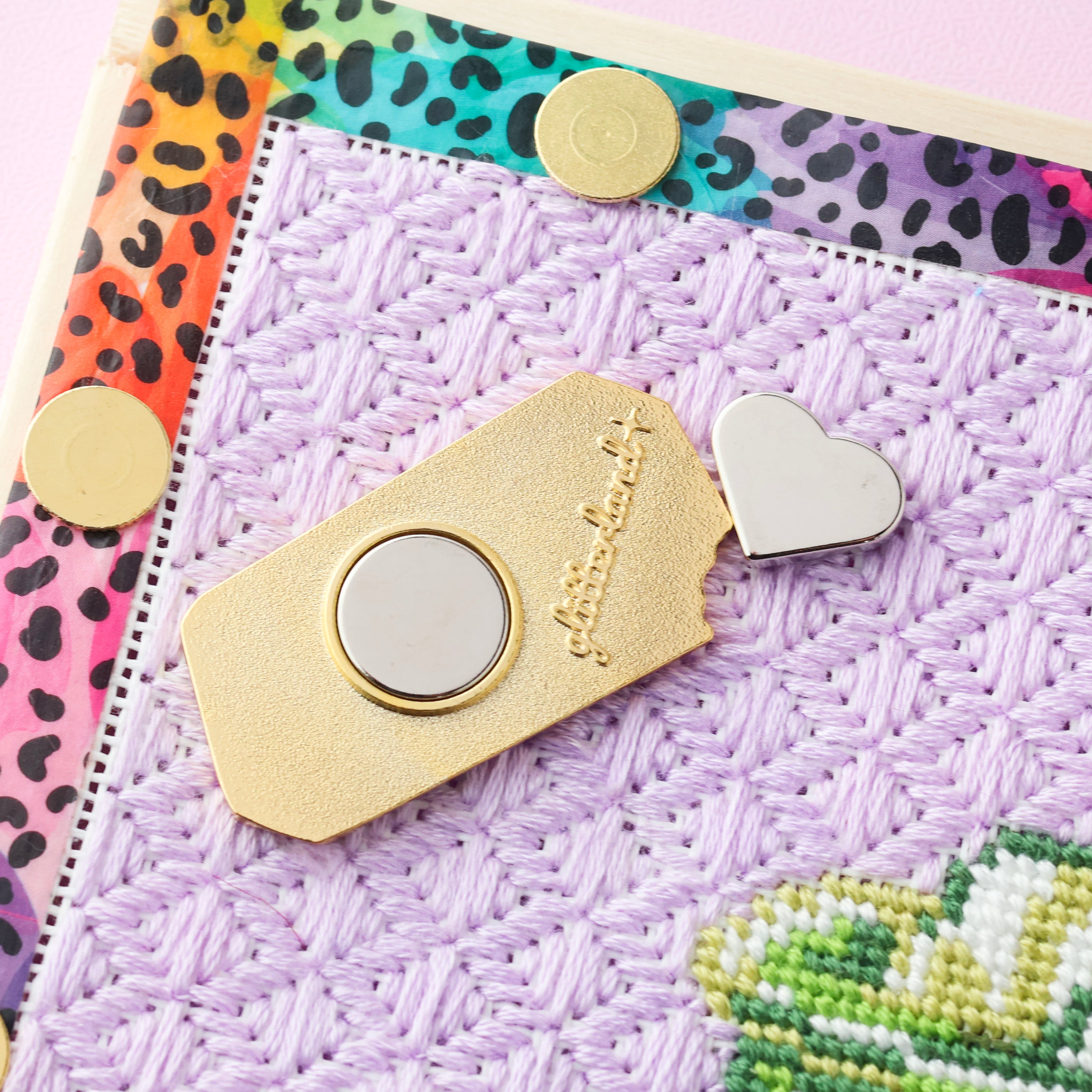 Cosmic Brownie Needle Minder