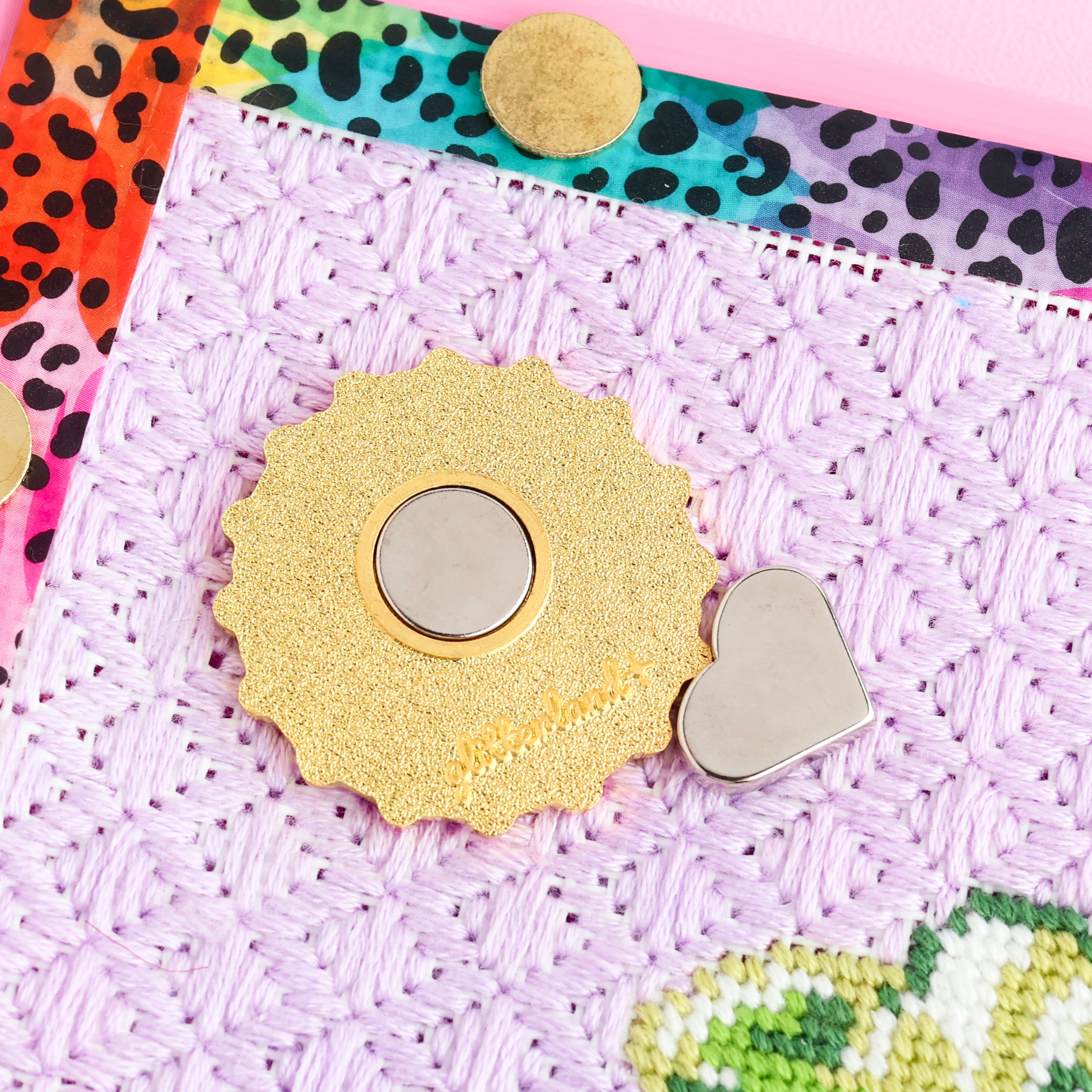 Diet Soda Bottle Cap Needle Minder