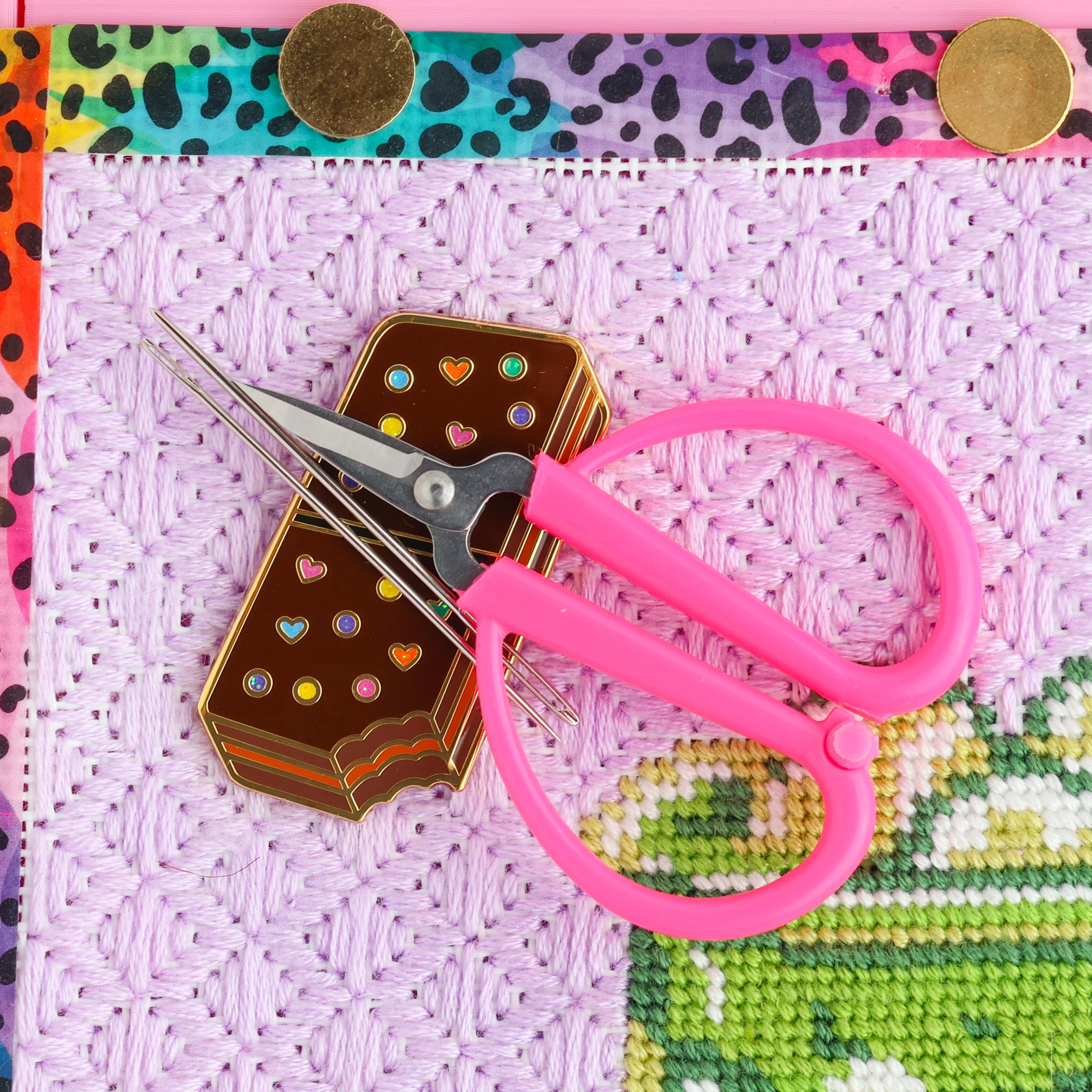 Cosmic Brownie Needle Minder