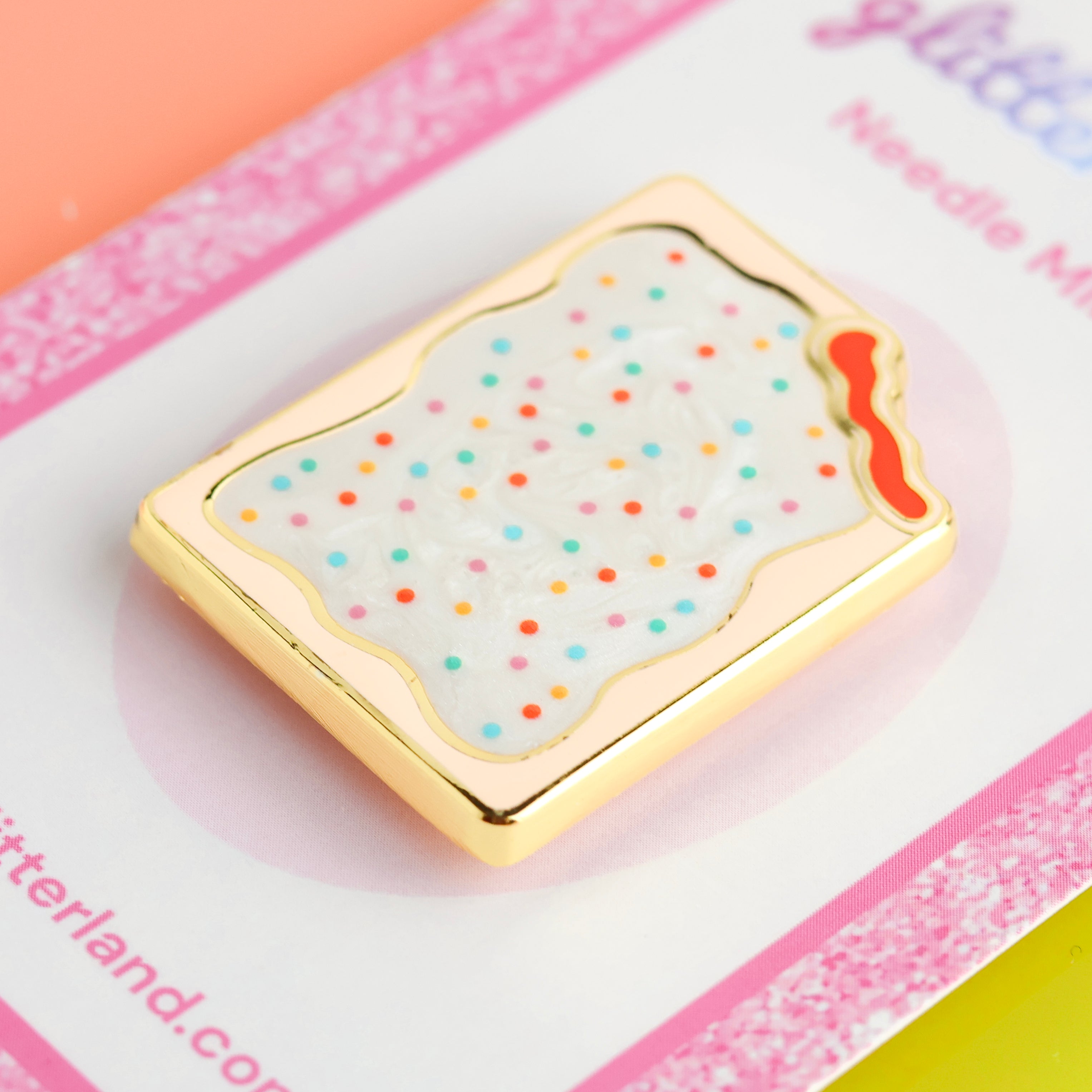 Toaster Pastry Needle Minder
