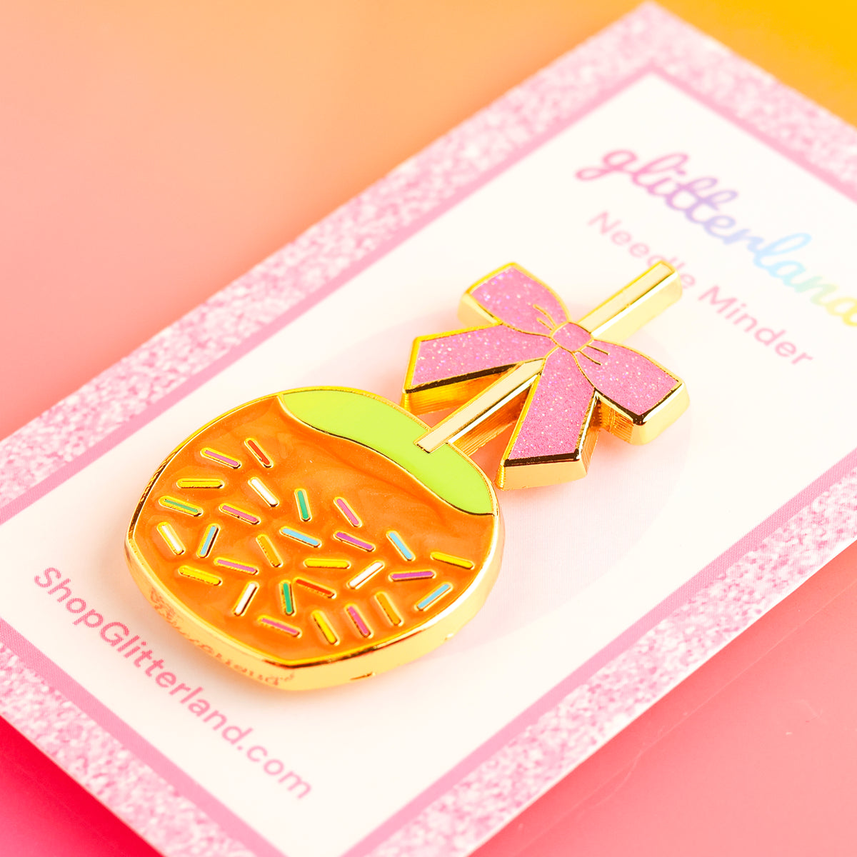 Candy Apple Needle Minder