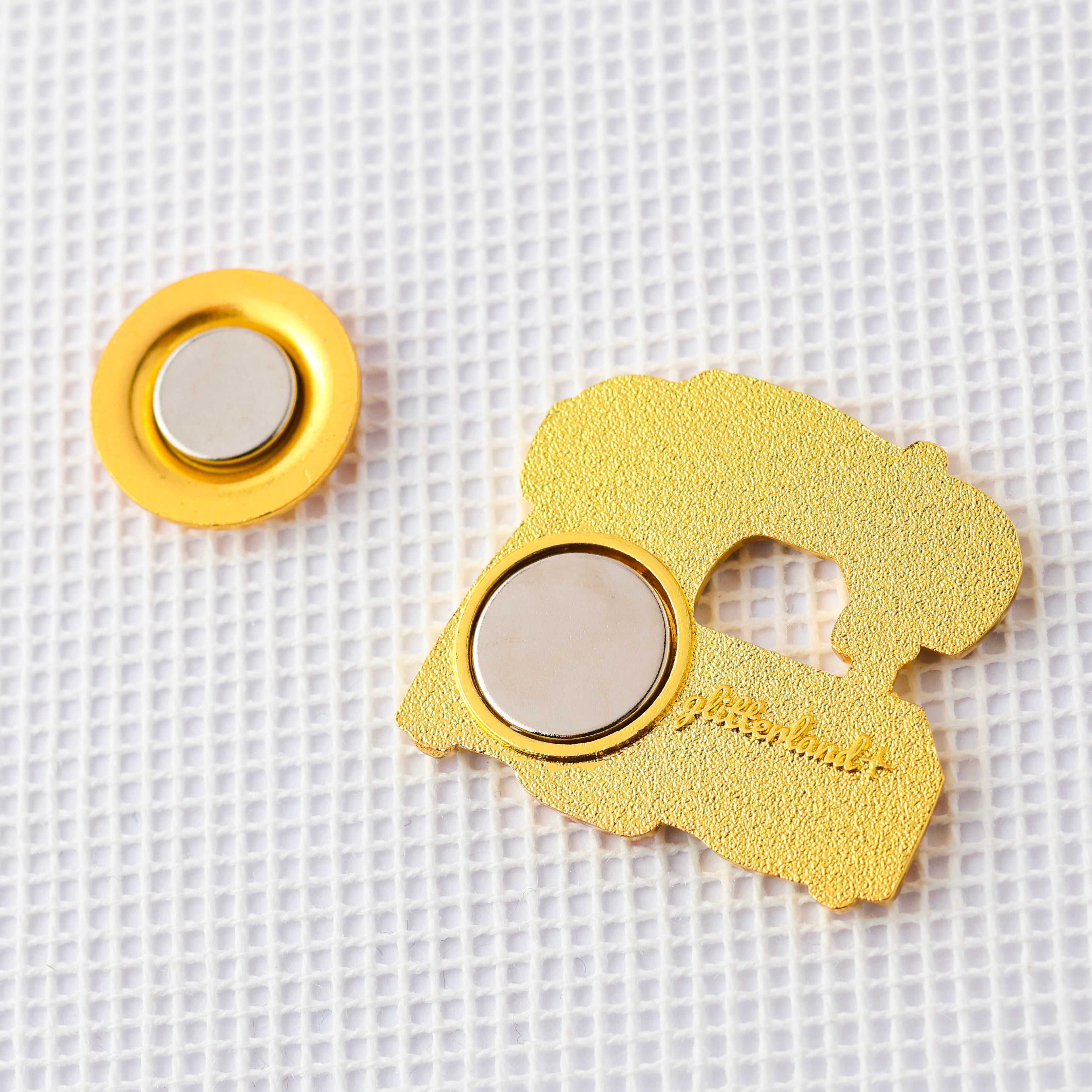 Sewing Machine Needle Minder