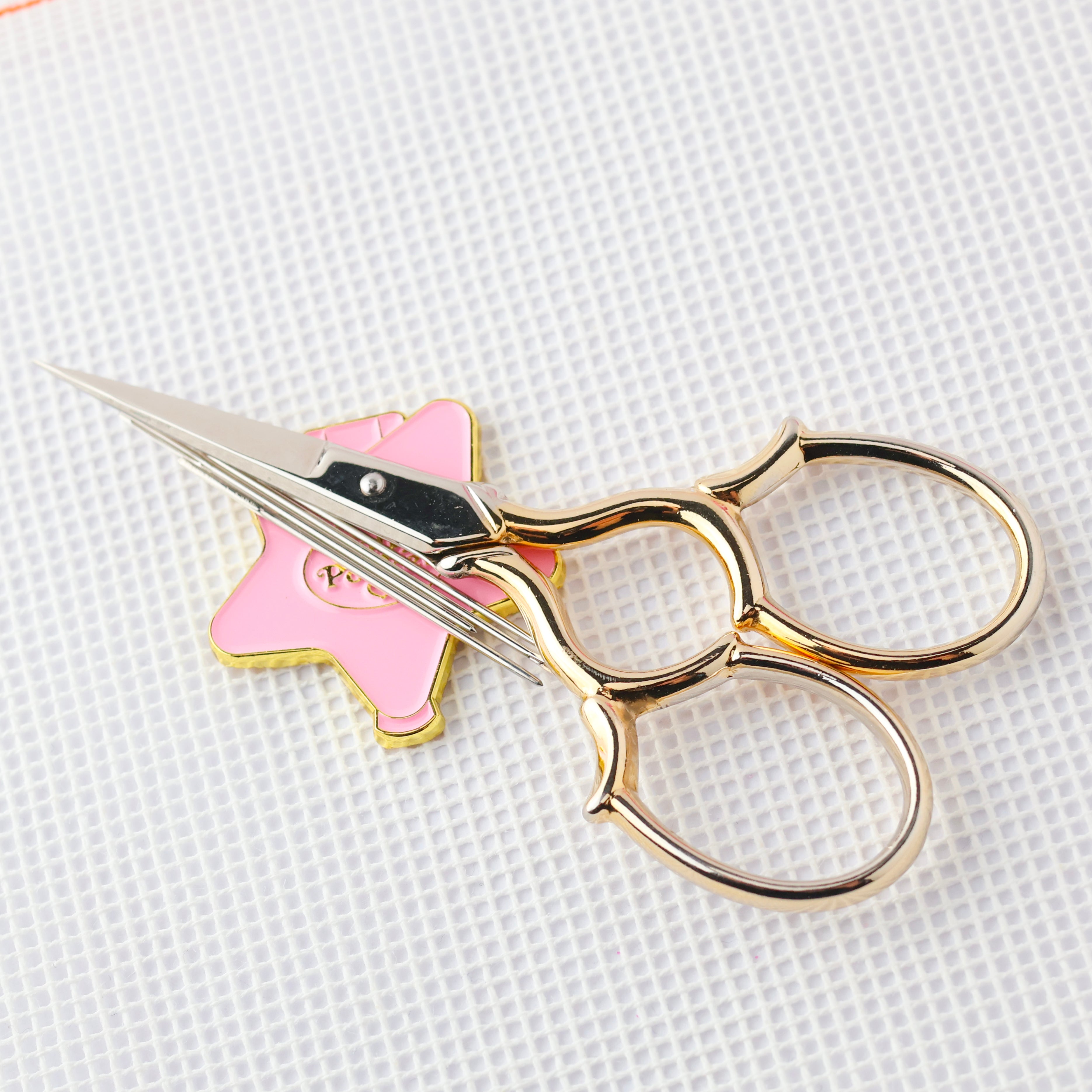 Star Needle Minder
