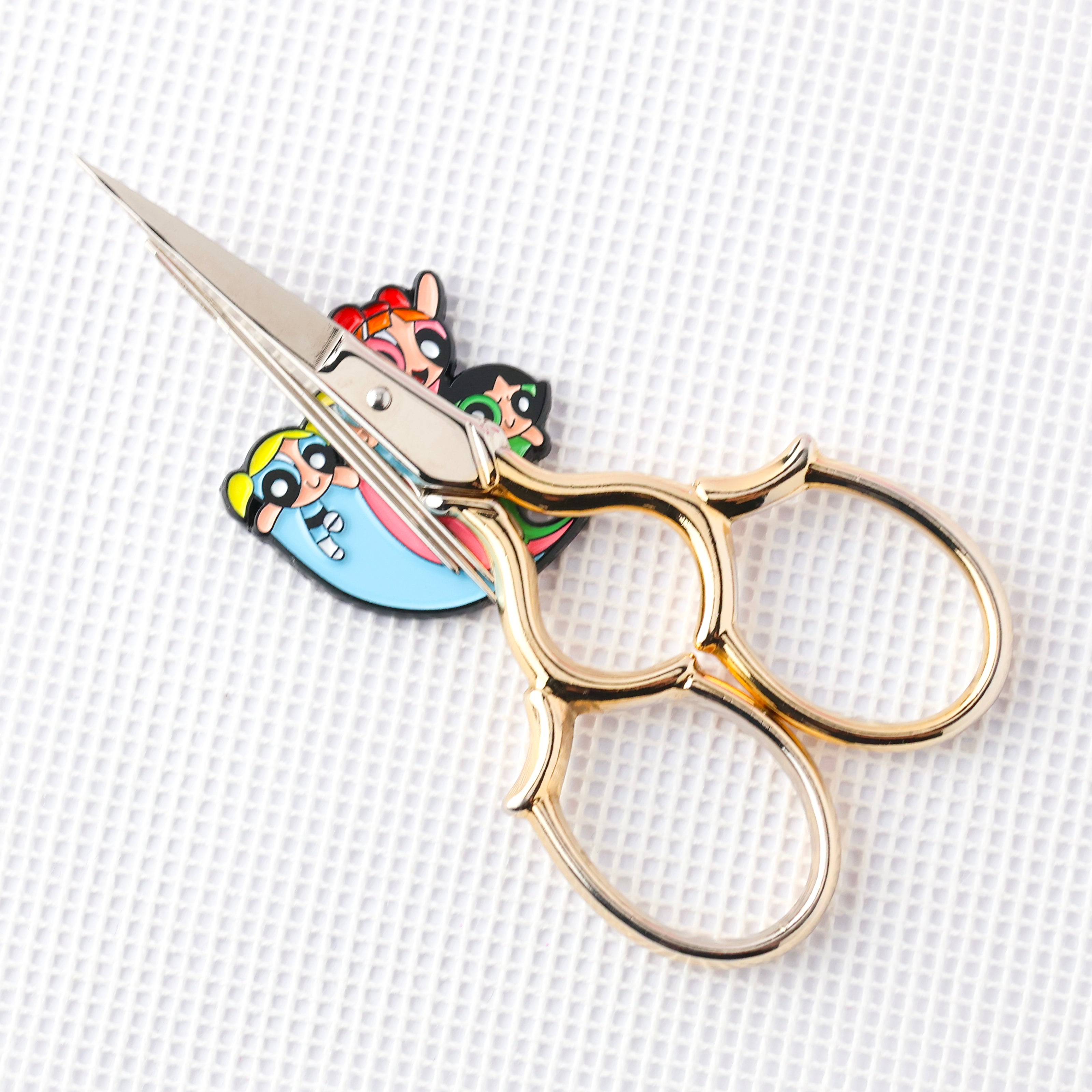 Flying Cartoon Girls Needle Minder