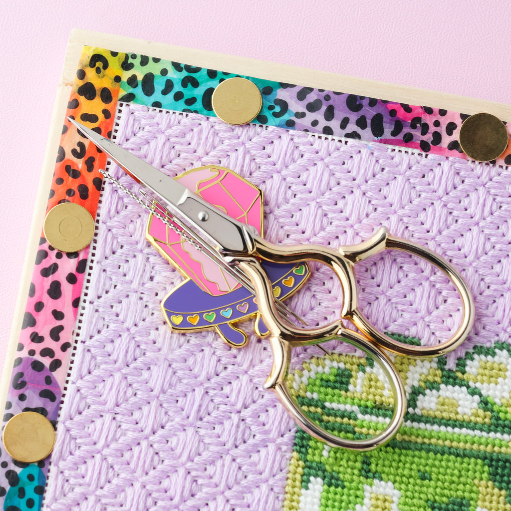 Ring Pop Needle Minder