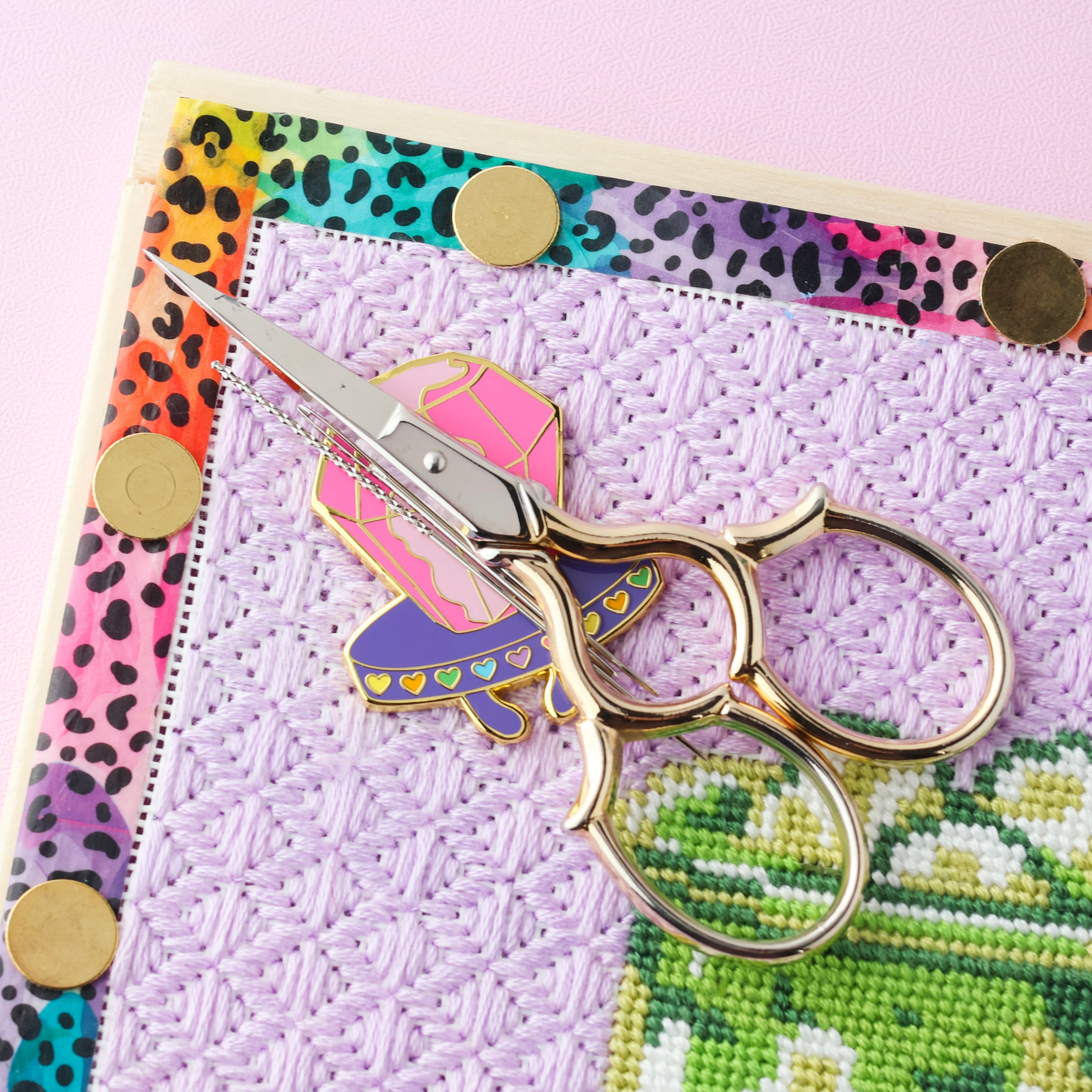 Ring Pop Needle Minder