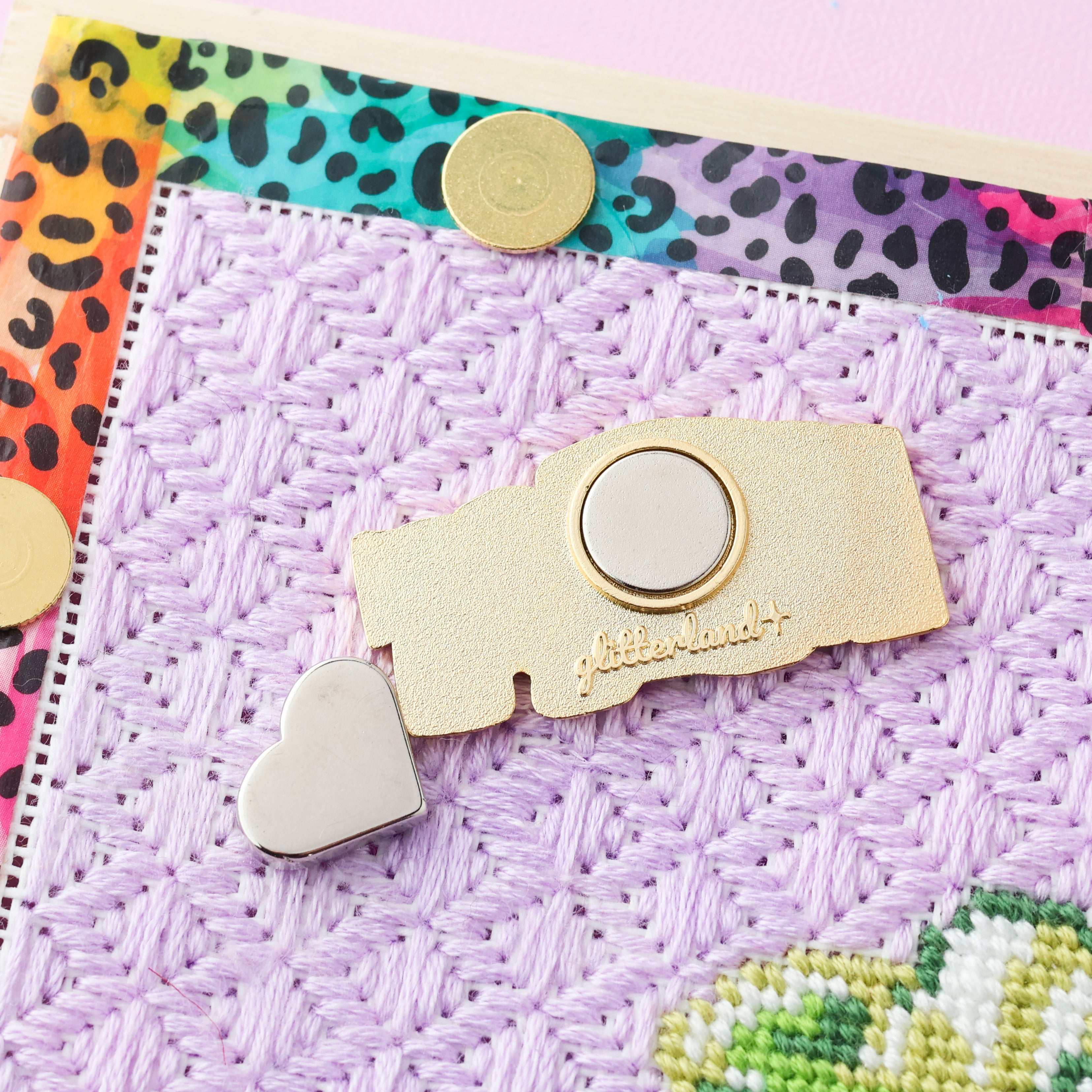 Bratty NDPLT Needle Minder
